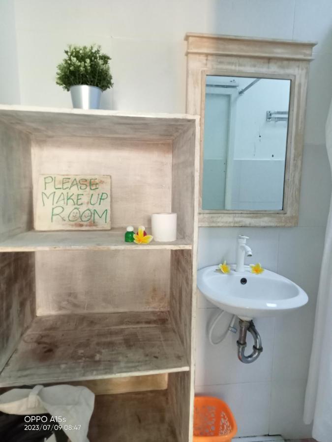 Ayu Accommodatie bij particulieren Canggu